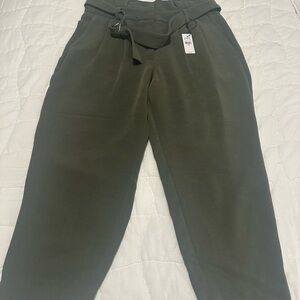 Express Green High-Waisted Paperbag Waist Pants